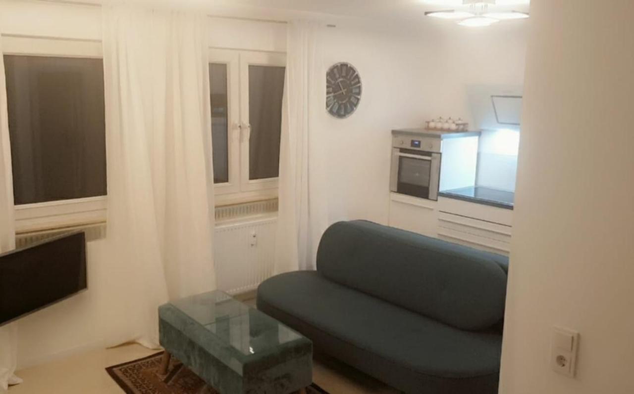 Apartment Mit Schoener, Moderner Einrichtung Colónia Exterior foto